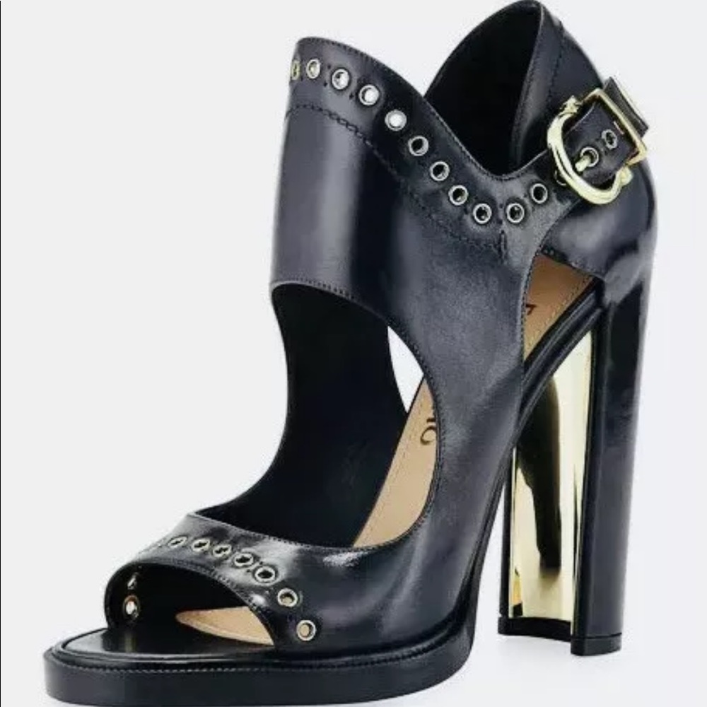 Ferragamo Narny Grommet trim Grey leather sandals